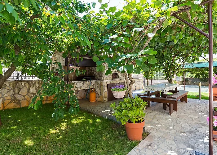 Apartments Davorka