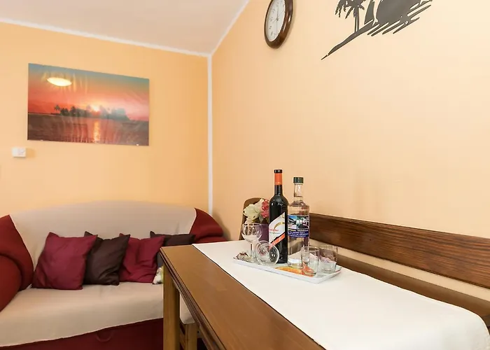 Apartments Davorka